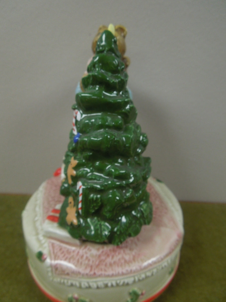q803 Vintage Ceramic Christmas Tree Music Box Plays "We wish you a Merry Christmas"