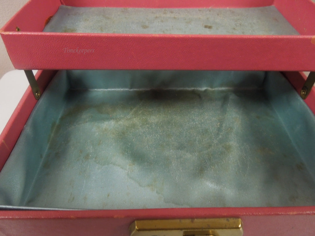 q811 Vintage Jewelry Box Upholstery Cloth Vanity Box Trinket Box