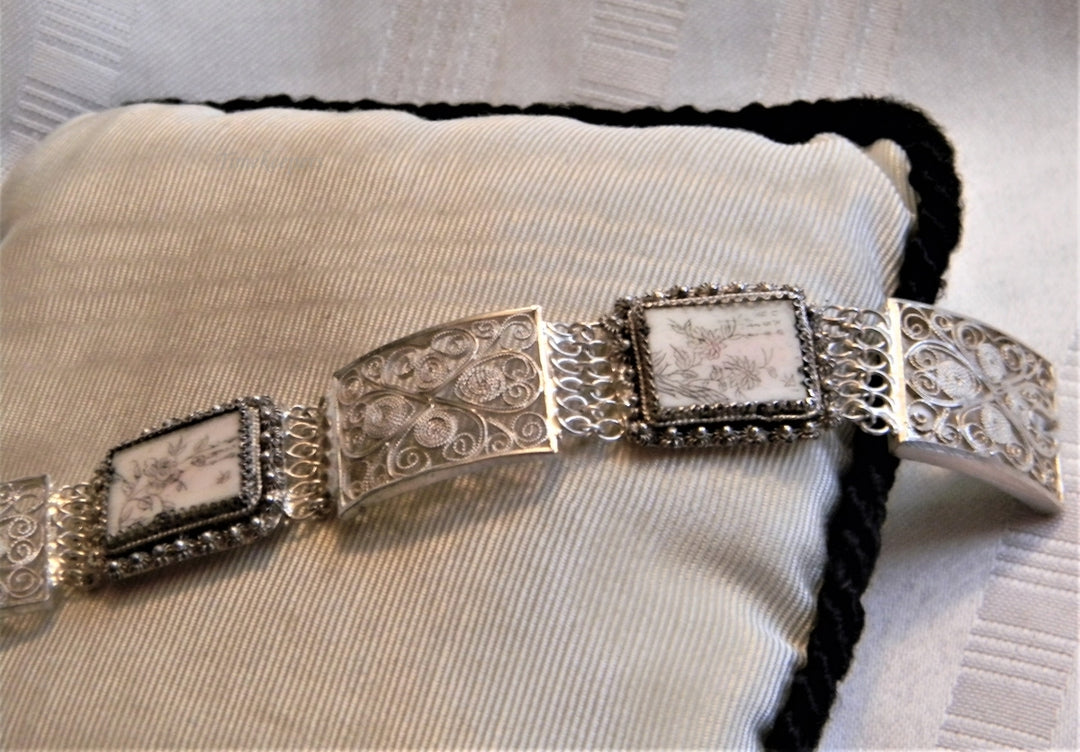 p046 Unique Vintage Filigree and Carved Stone Link Bracelet with Slide Clasp