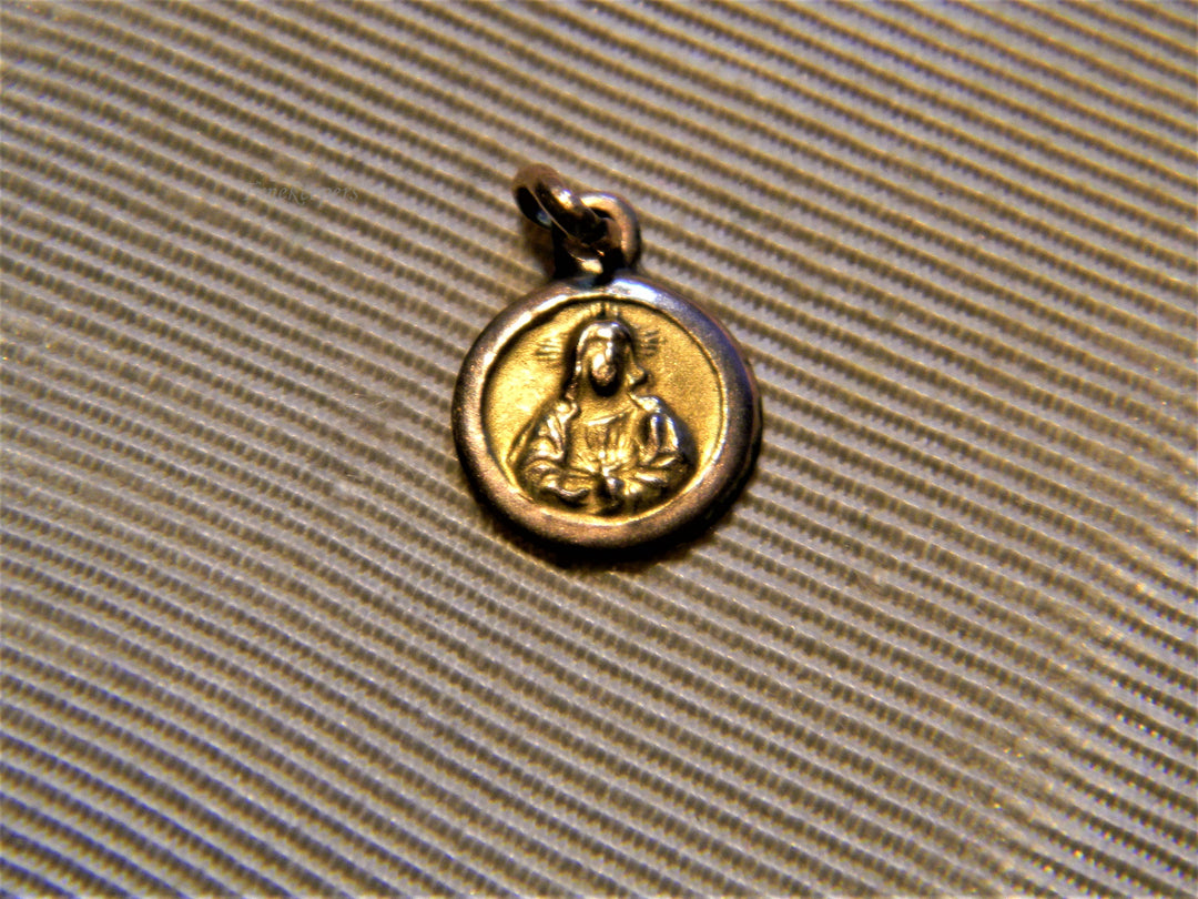 j832 Nice Gold Filled Religious Catholic Medal Charm or Pendant