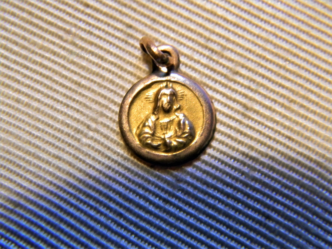 j832 Nice Gold Filled Religious Catholic Medal Charm or Pendant