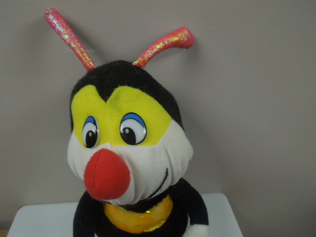 q824 Vintage Bumble Bee Valentine Heart Hug Me Plush Stuffed Animal Soft Toy 16"