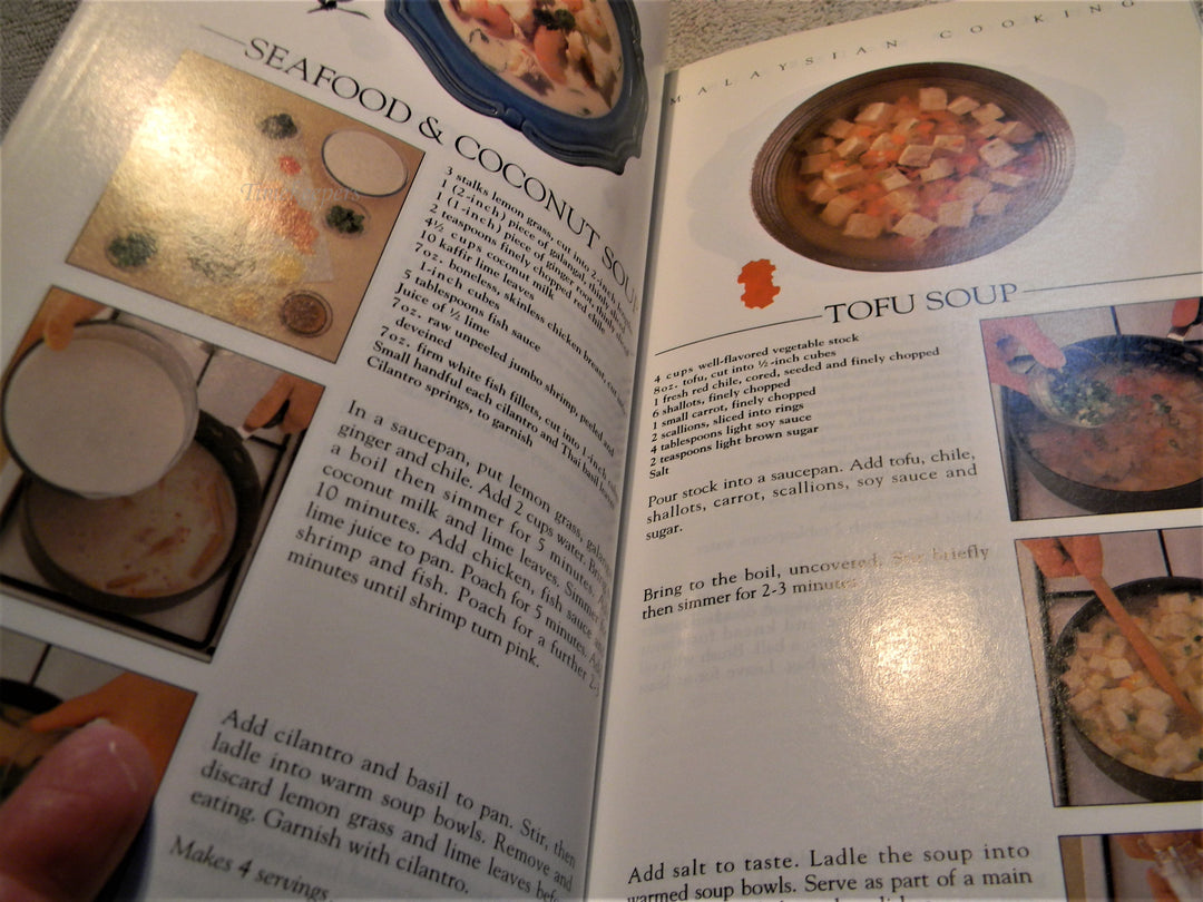 j834-- 1998 The Book of Malaysian Cooking Book by Hilaire Walden