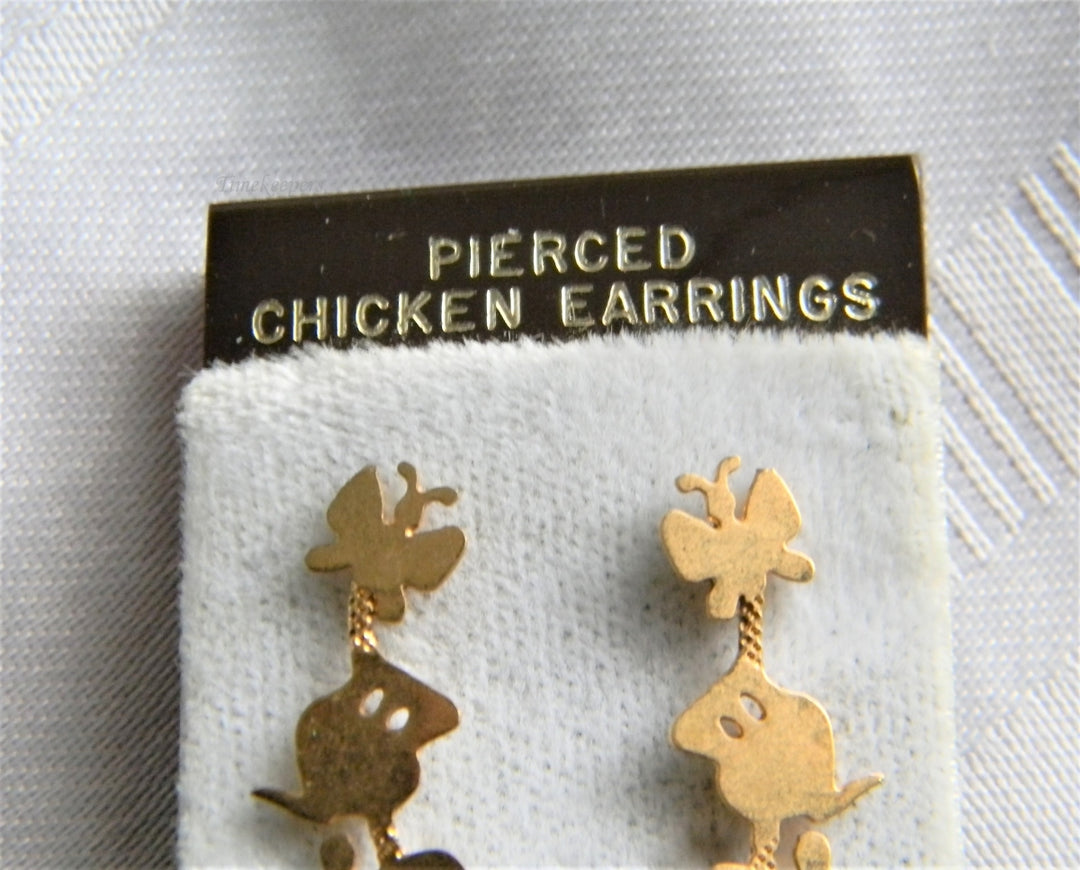 p074 New/ Old Stock Gold Tone Butterfly Owl Elephant Earrings on Original Card