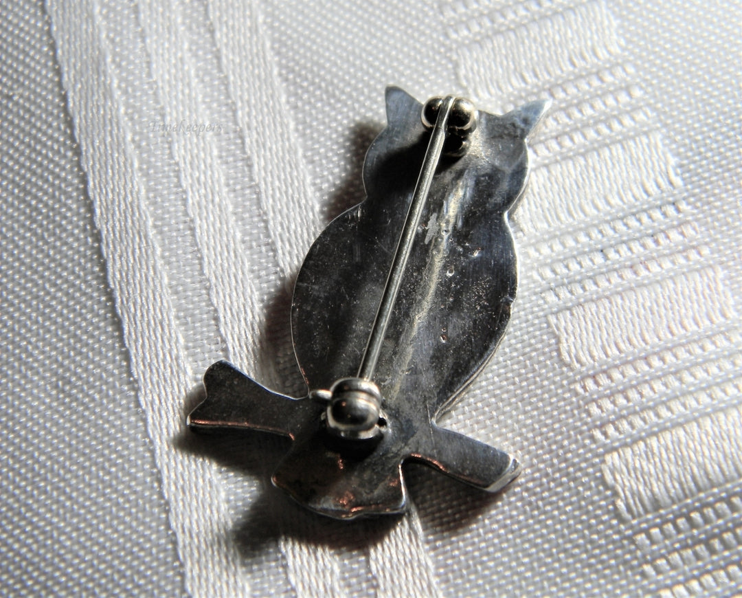 p080 Pretty Sterling Silver Owl Brooch with Inlaid Turquoise Eyes