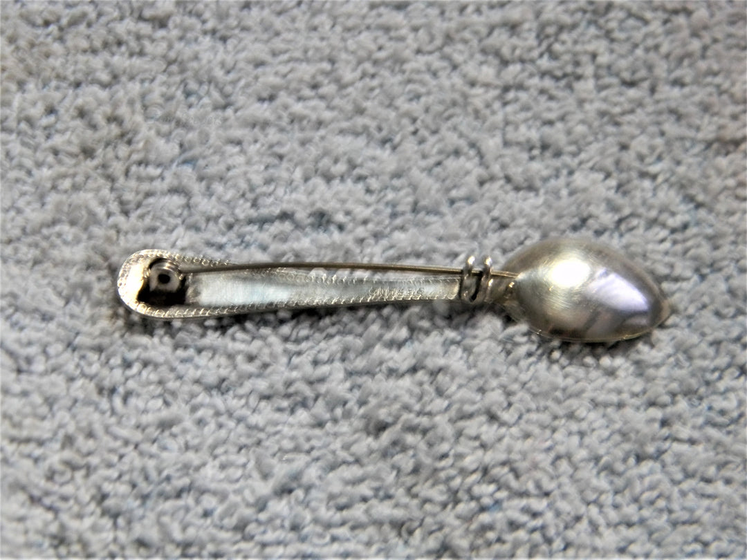 j853 Vintage Sterling Silver Spoon Brooch / Pin
