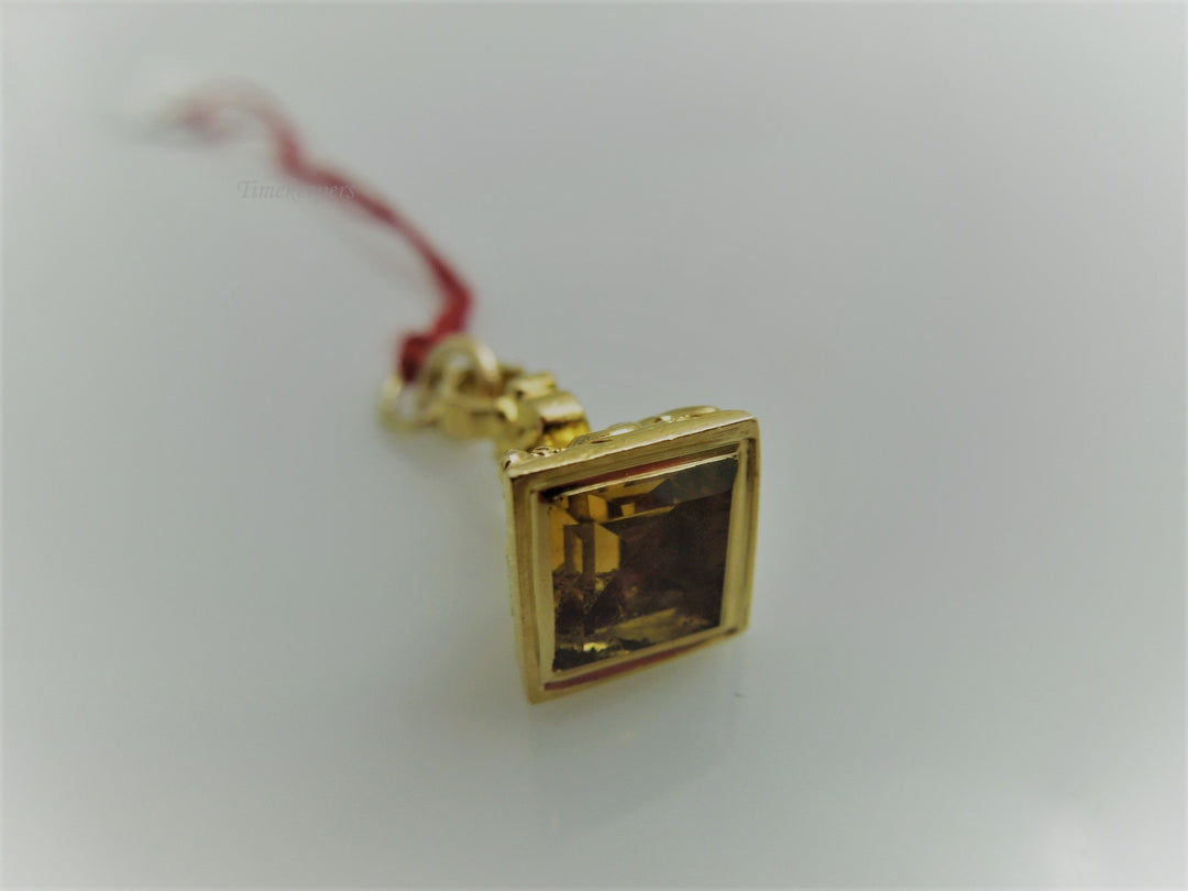 g782 Pretty Ladies Vintage 14kt Yellow Gold Citrine Charm or Pendant