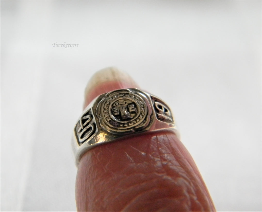 p150 Nice Vintage Sterling Silver School Ring Charm from 1940