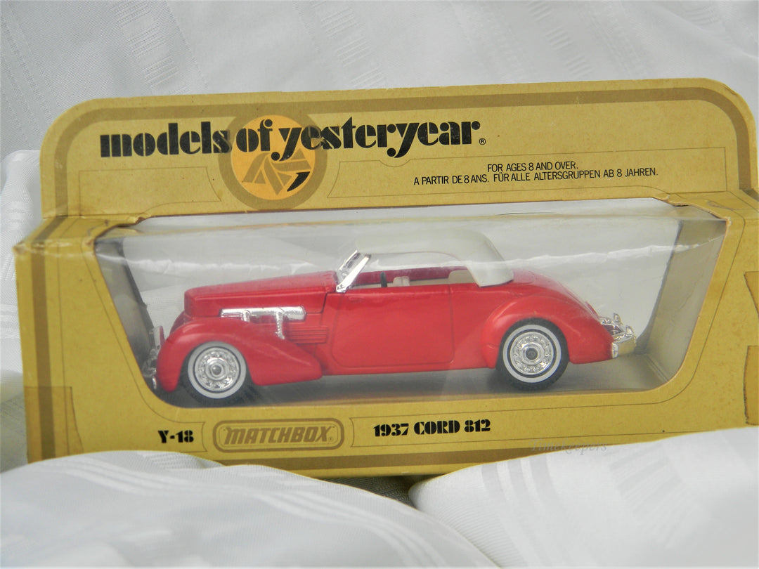 j222 Matchbox Models of Yesteryear 1937 Cord 812 in Original Box
