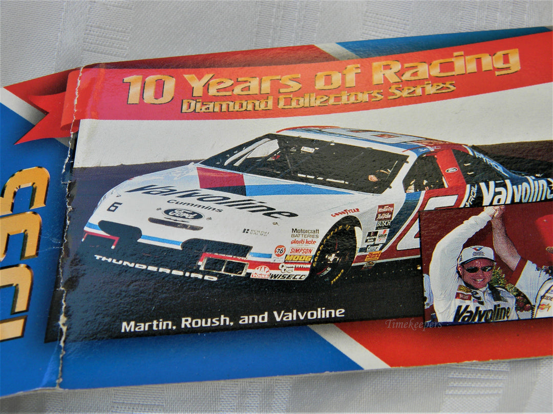 j230 Hot Wheels Valvoline Synpower Racing 1995 Ford in Original Package