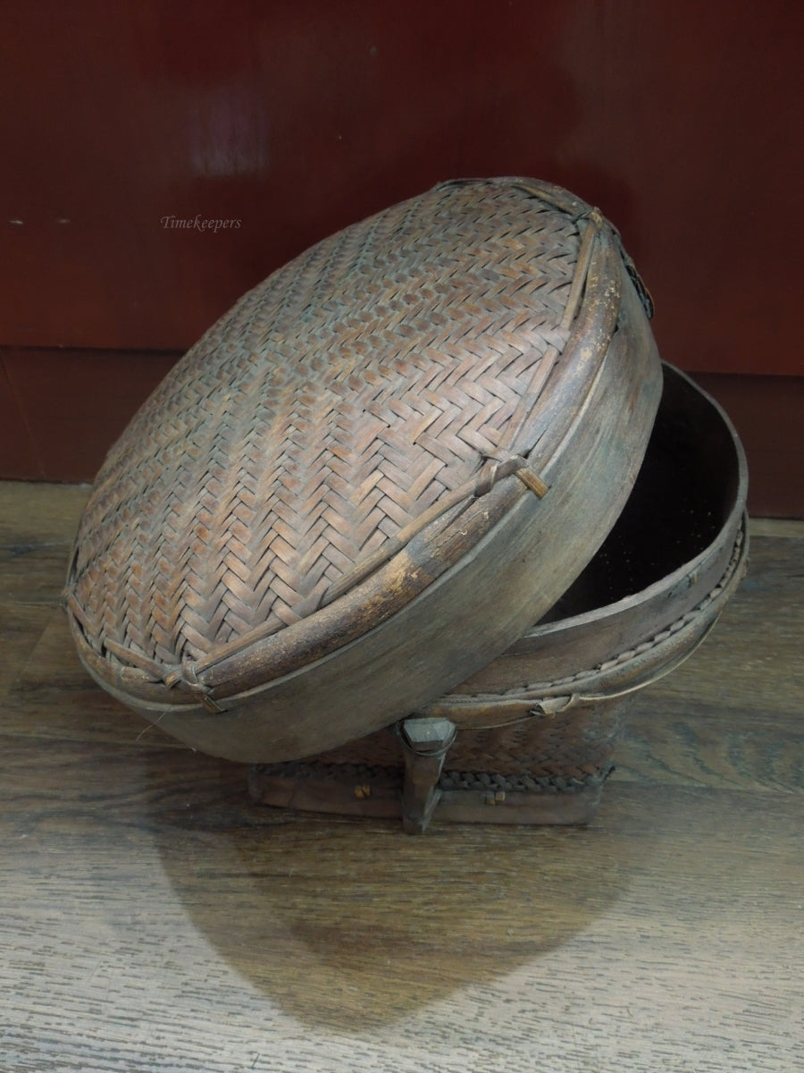 q915 Antique Vintage Akha Thai Round Woven  Rice Basket Bamboo Rare
