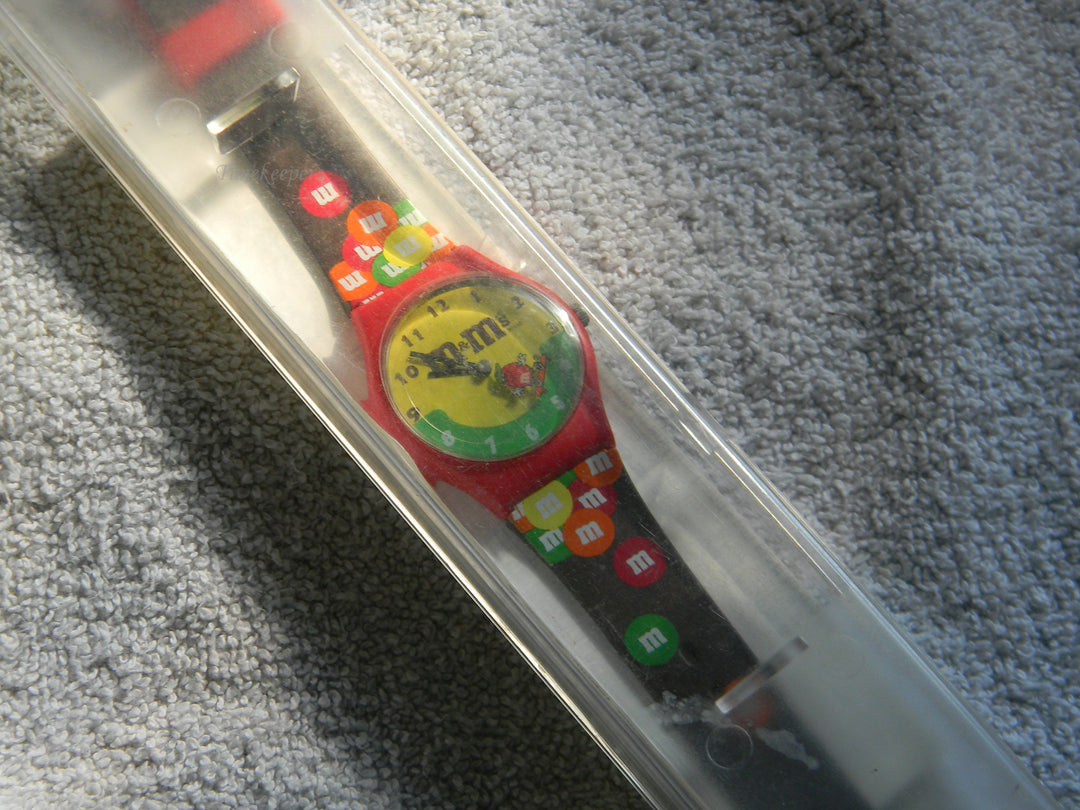 j912 1994 Mars Inc. M &amp; M Watch Quartz Movement In Box with Papers