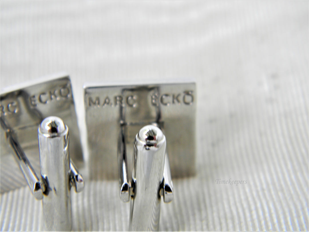 j241 Handsome Mark Ecko Geometric Design Cuff Links in Silver Tone