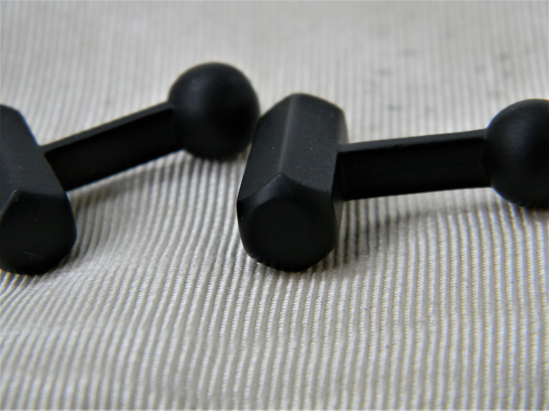 j244 Unique Handsome Hexagon Bar Cuff Links in Black Satin Finish
