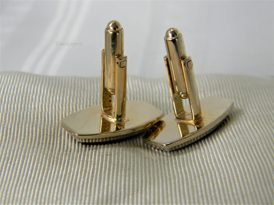 j923 Handsome Rectangle Shields Gold Tone Cufflinks with Black Stones