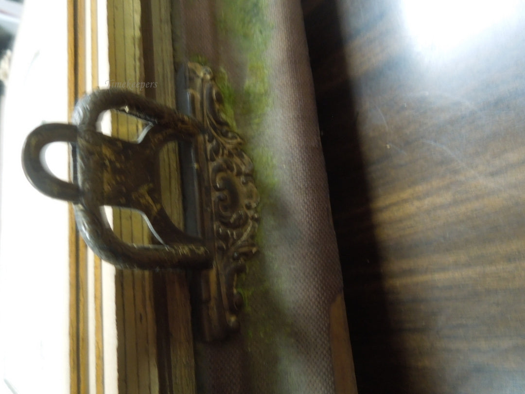 q942 Antique Victorian Celluloid Photo graph Album with Music Box