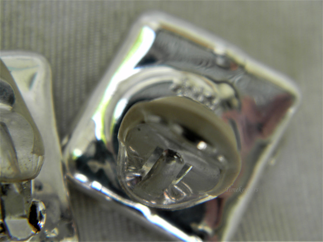 j252 Beautiful Sterling Silver Square Clip Earrings with Red &amp; Purple Stones