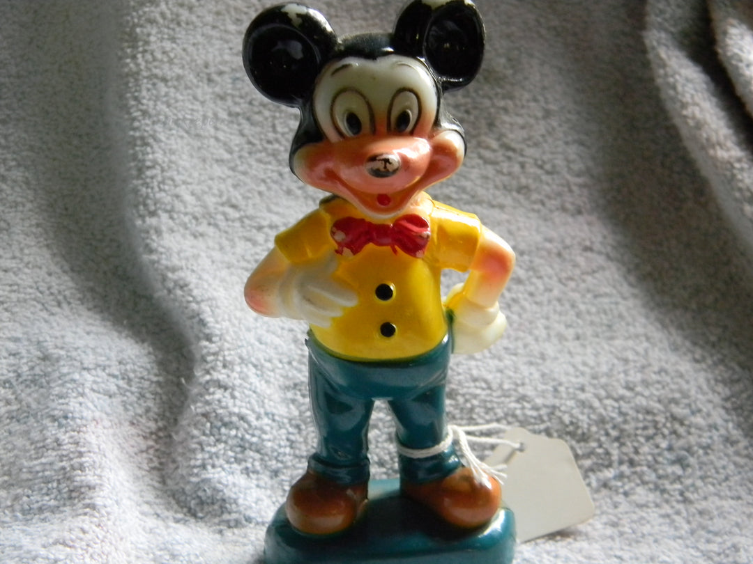 j930 Vintage Plastic MICKEY MOUSE Figure from Hong Kong 1960's
