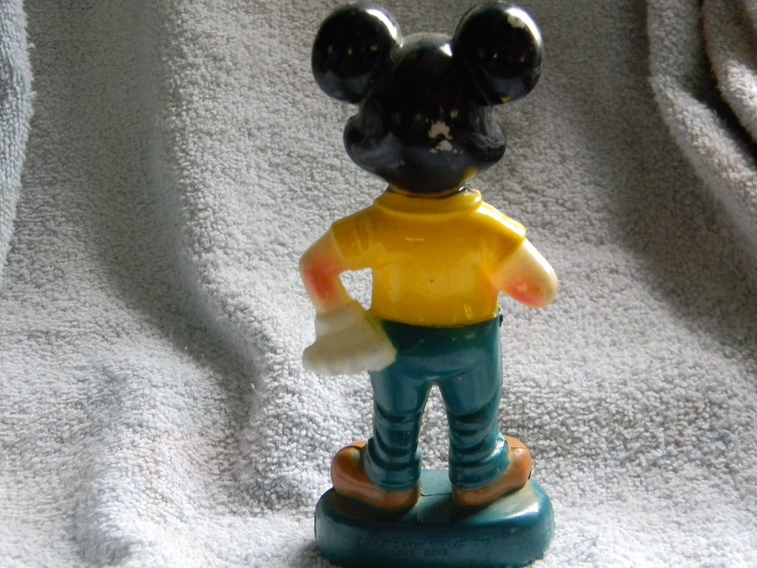 j930 Vintage Plastic MICKEY MOUSE Figure from Hong Kong 1960's