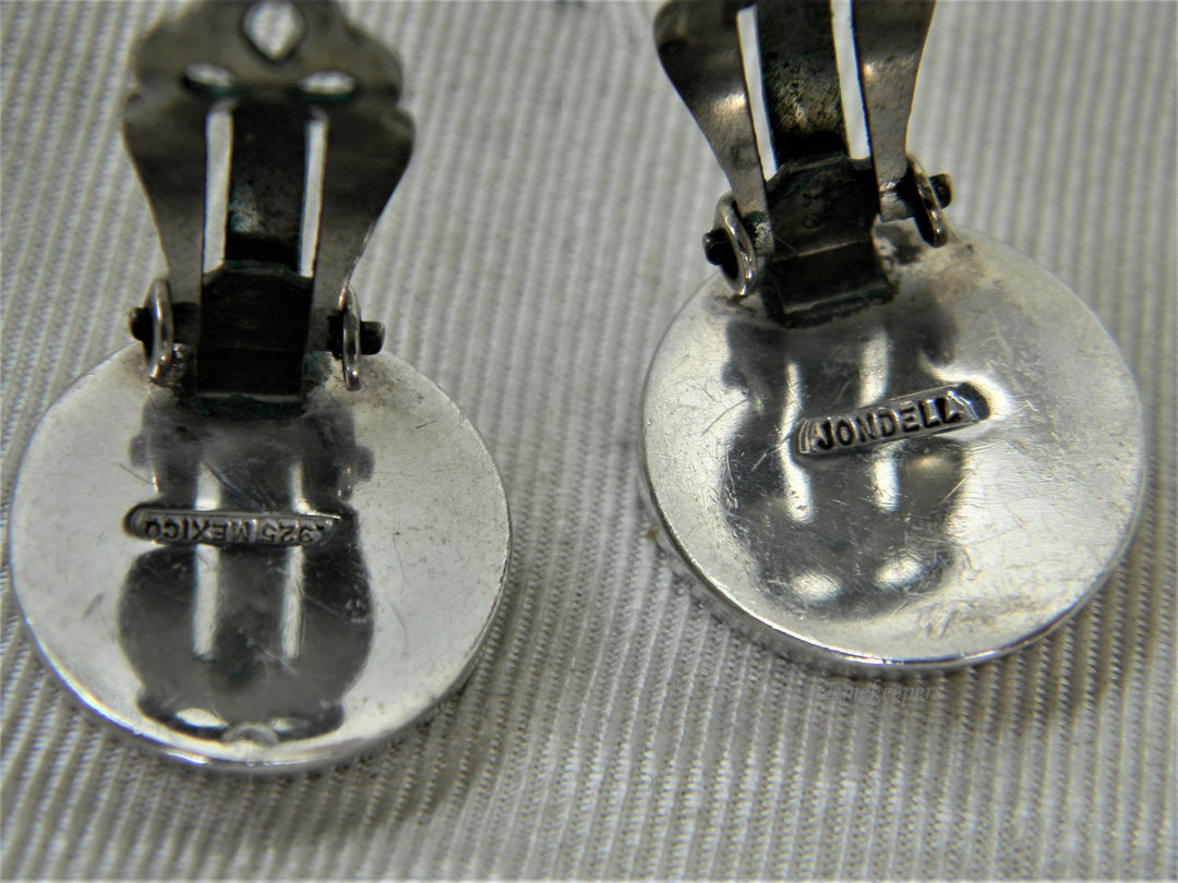 j253 Beautiful Sterling Silver Oval Clip Earrings by Jondell