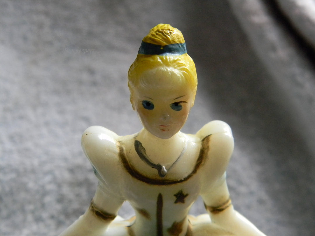 j931 Vintage Plastic Cinderella Figure/ Cake Topper from Hong Kong 1960's