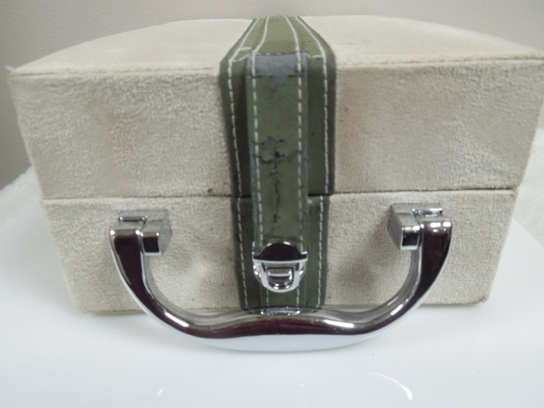 q958 Vintage Jewelry Box 2 Tier Beige Cream Faux Velvet Mirror USA