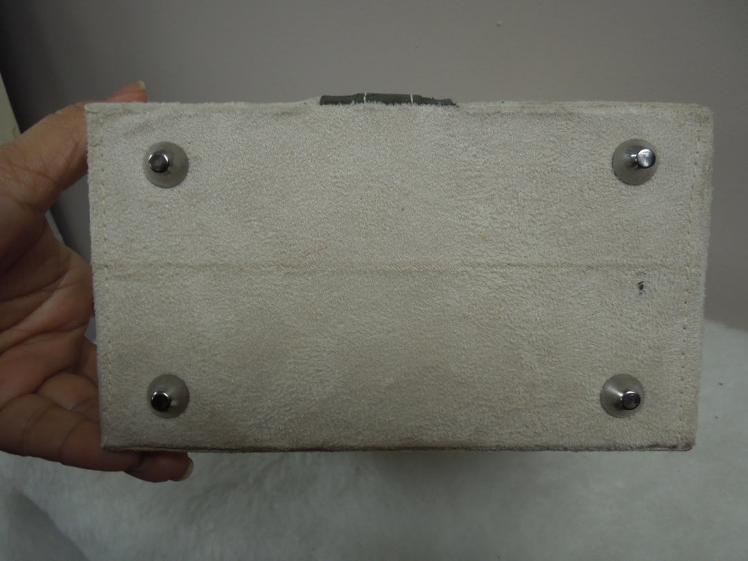 q958 Vintage Jewelry Box 2 Tier Beige Cream Faux Velvet Mirror USA