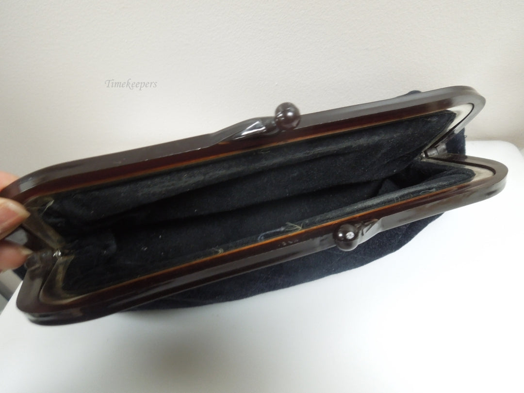 q960 Vintage Black Velvet Evening Bag Clutch Purse Collectible Handbag