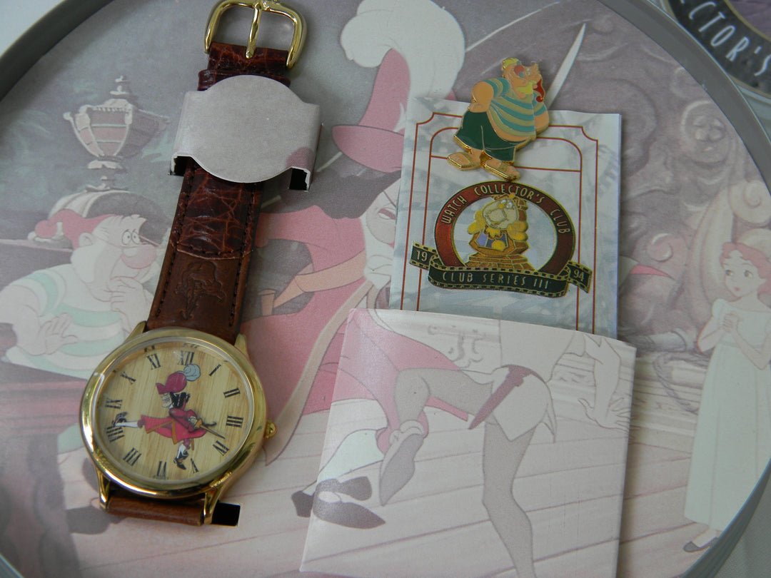 j950 Disney Collector Captain Hook Watch in Movie Reel Case 1994