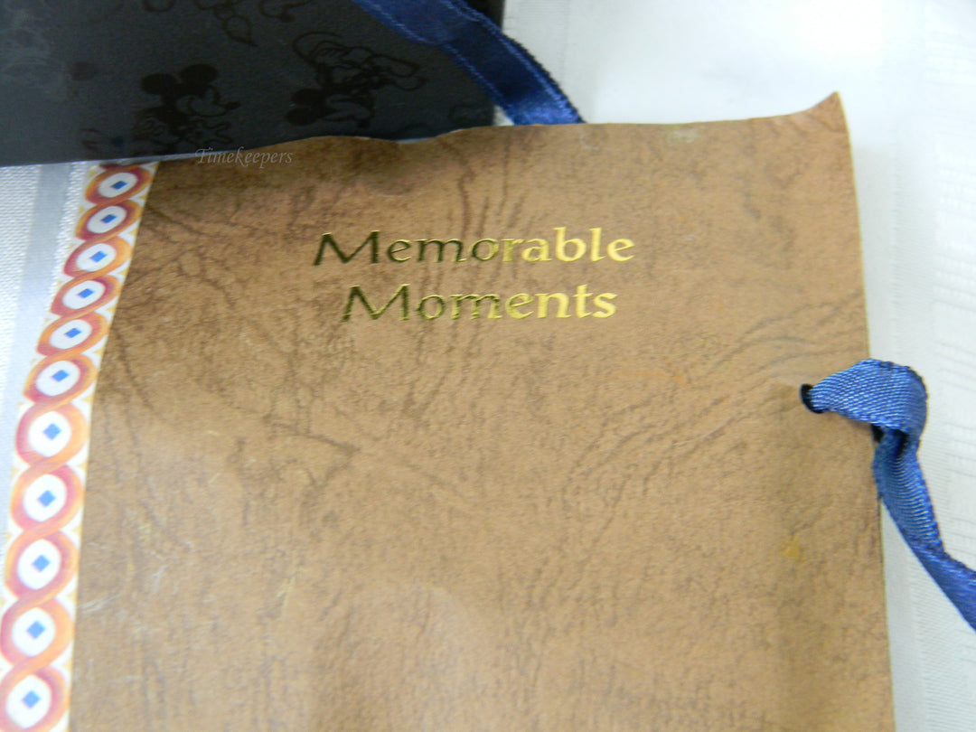 j952 Disney's Jungle Book Wrist Watch with Baloo for the Collector Original box