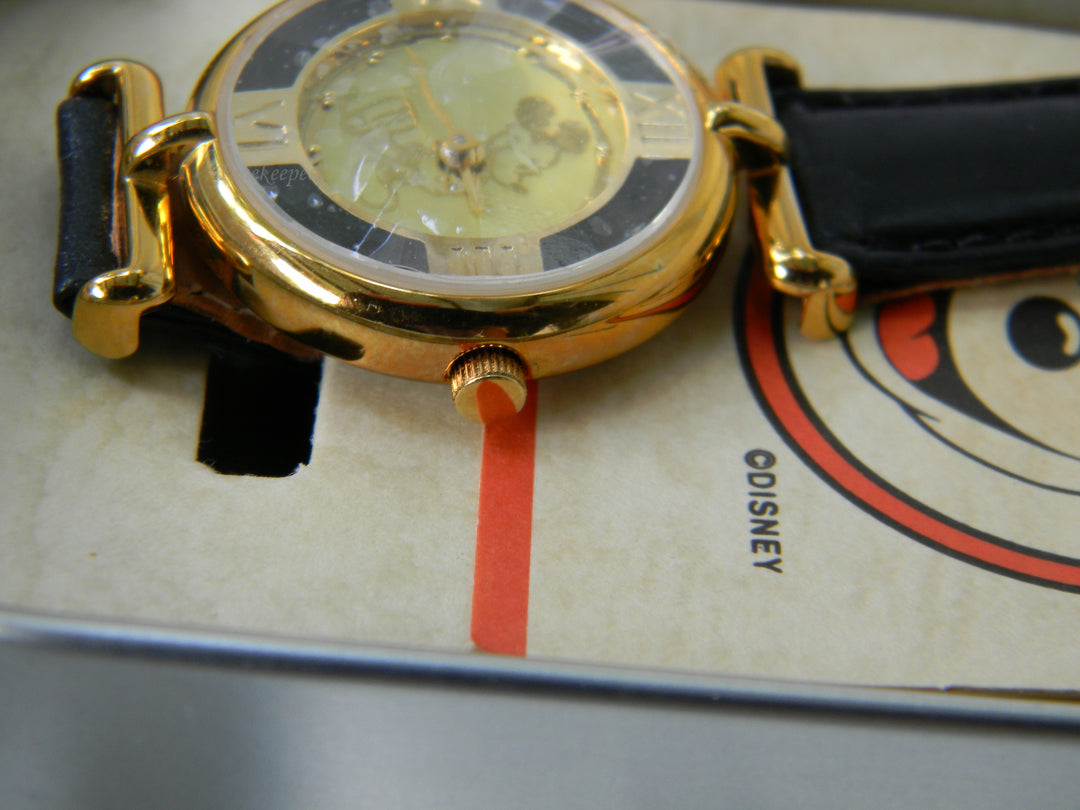 j954 Disney's Collector Women's Mickey Mouse Watch in Black and Gold Rare