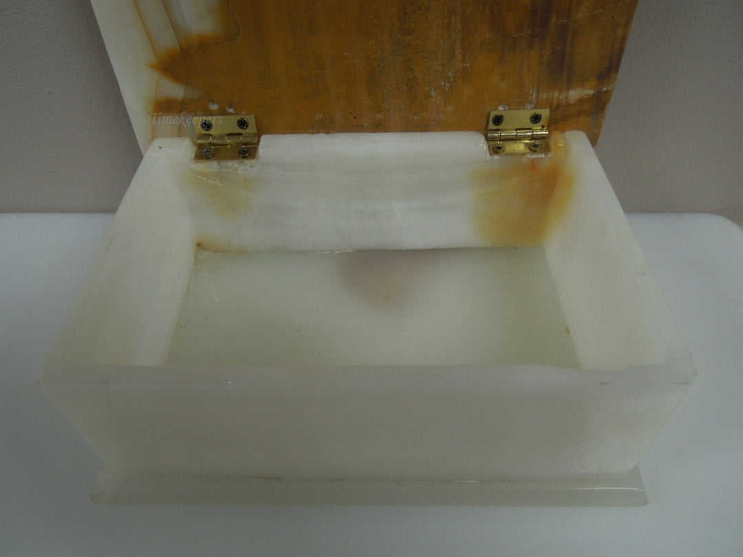 q980 Vintage Marble Cream White Hinged Trinket Box Jewelry Box or Multi purpose Box Handmade