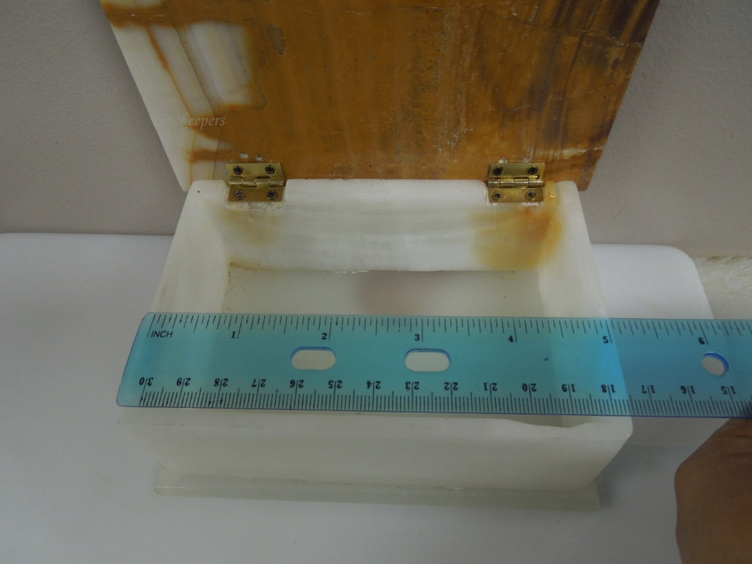 q980 Vintage Marble Cream White Hinged Trinket Box Jewelry Box or Multi purpose Box Handmade