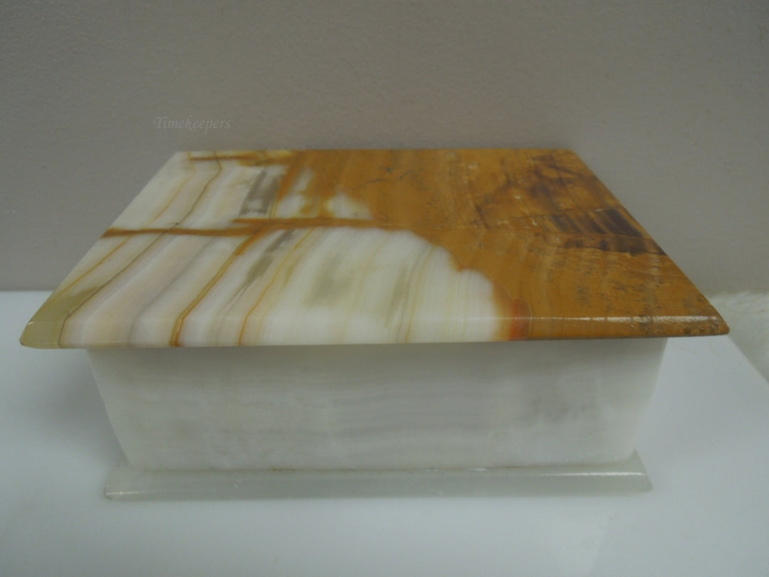 q980 Vintage Marble Cream White Hinged Trinket Box Jewelry Box or Multi purpose Box Handmade