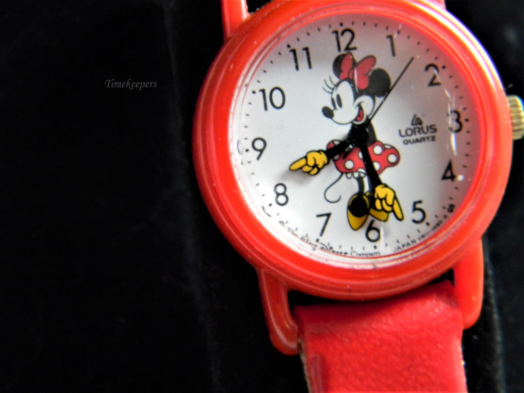 j963 Great Little Minnie Mouse Lorus Quartz Watch in Red
