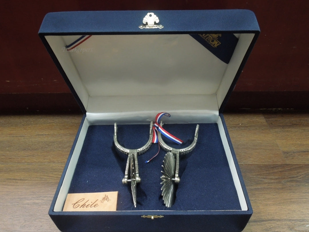 q990 Beautiful Large Vintage CATRON Chilean Huasos Cowboy Spurs with Presentation Box
