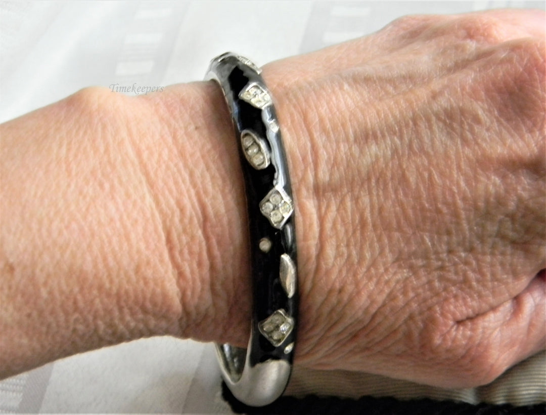 p239 Pretty Silver tone Bangle with Black Enamel and Rhinestones