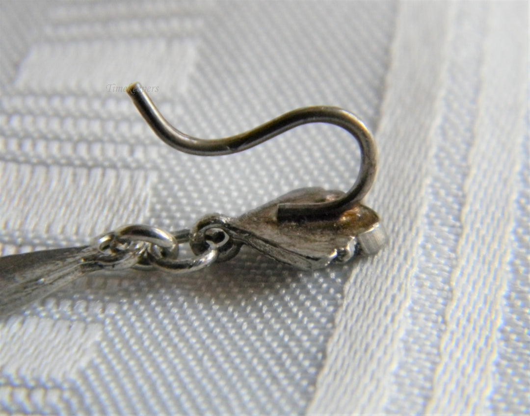 p250 Stunning Silver Hook Dangle Pierced Earrings with Marcasite