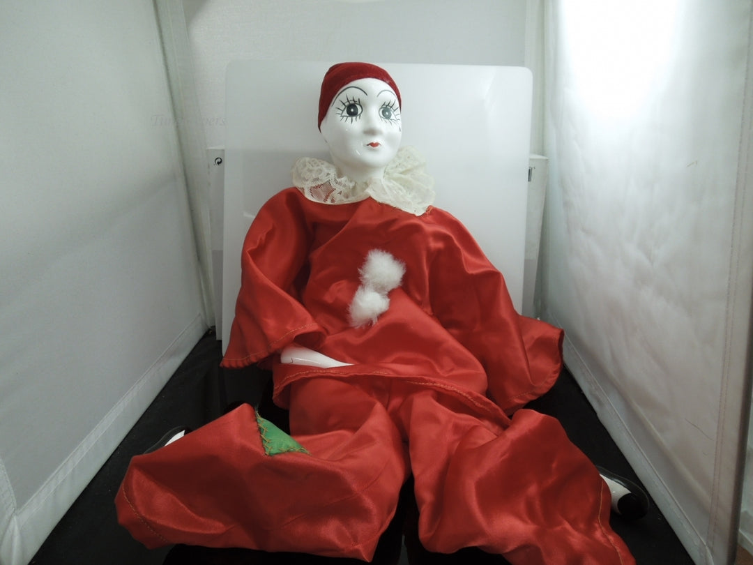 h683 Wonderful Vintage Clown Doll with cloth Body Porcelain Head, Hands, Feet