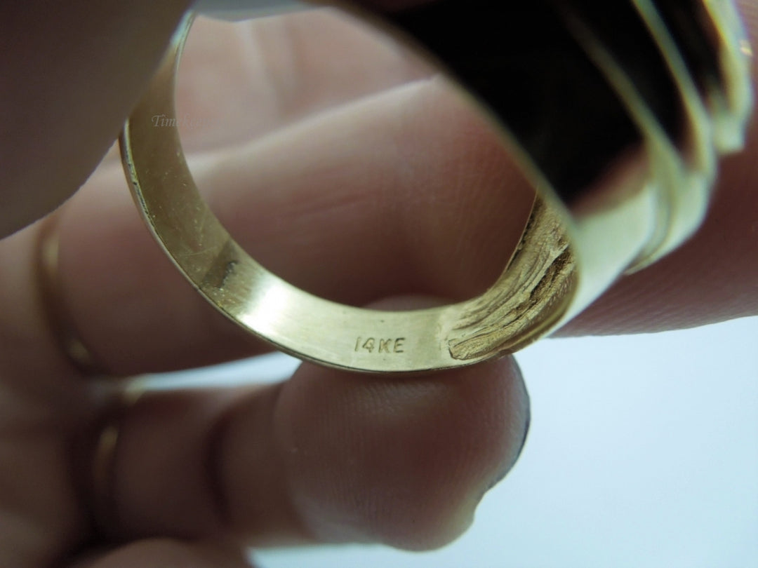 g938 Stylish Unisex Lab Created Yellow Topaz Ring set in 14kt Yellow Gold