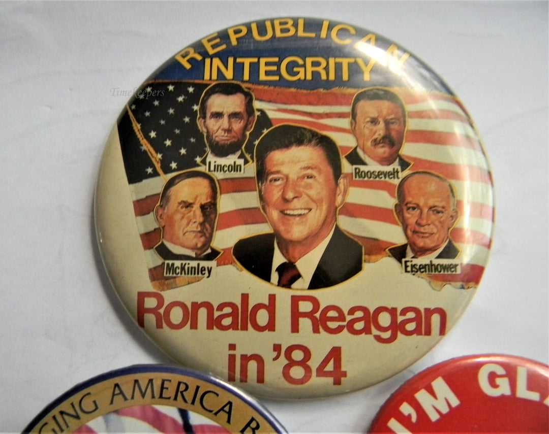 p272 Lot of Three Campaign Buttons, Reagan and No Reagan