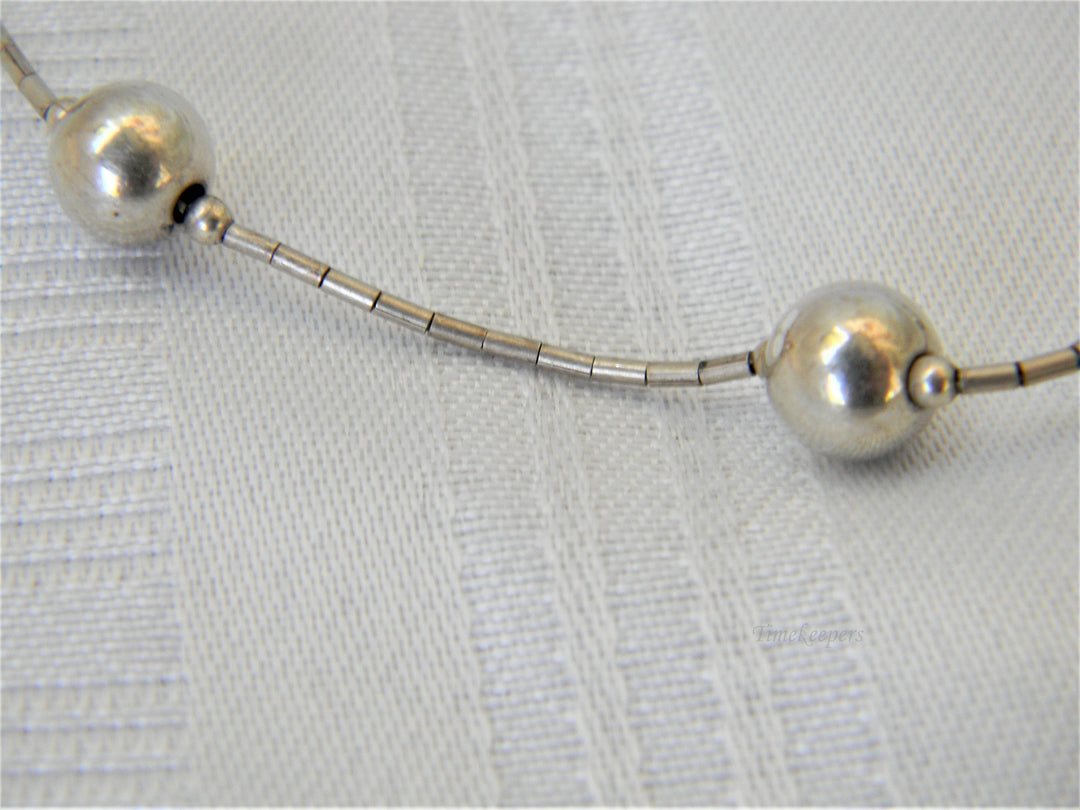 j336 Beautiful Beaded Necklace in Sterling Silver