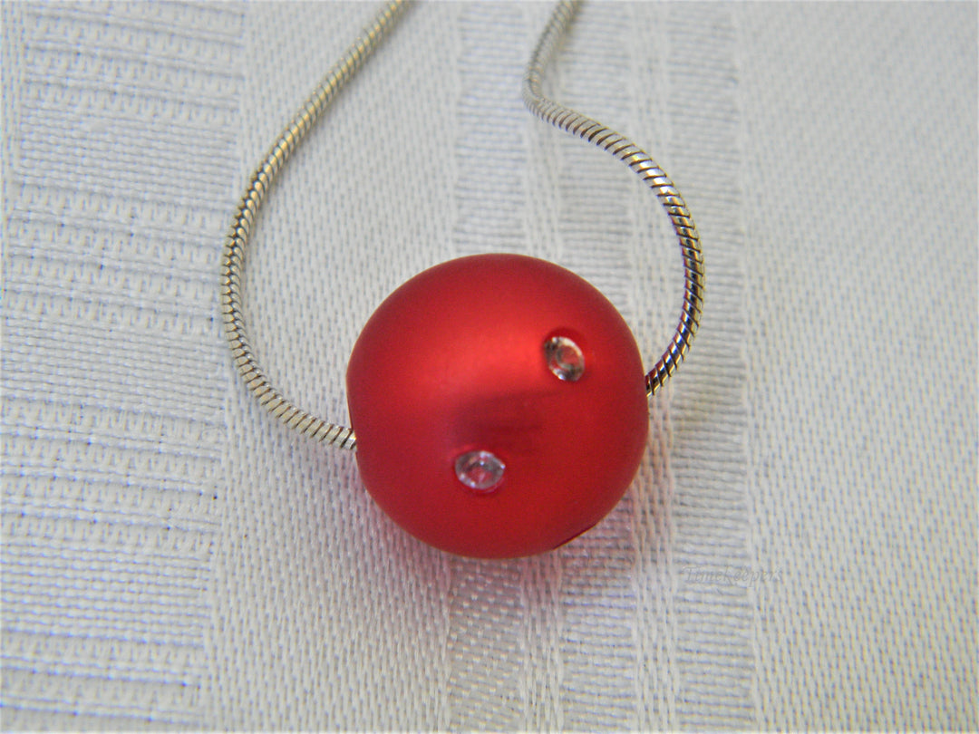 j340 Beautiful Red Resin Ball with Embedded Stones on 18" Snake Chain