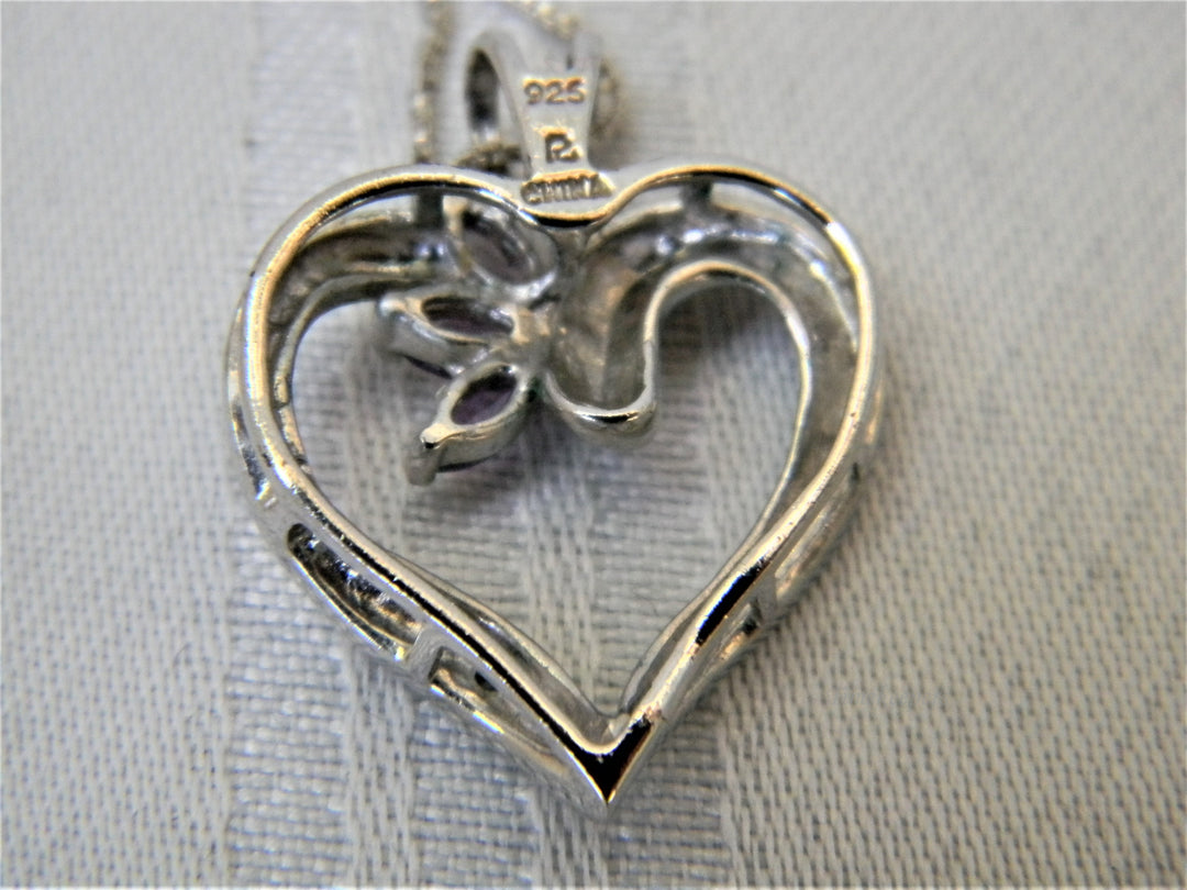 j342 Beautiful Sterling Silver Heart Pendant with Purple Stones on 18" Box Chain