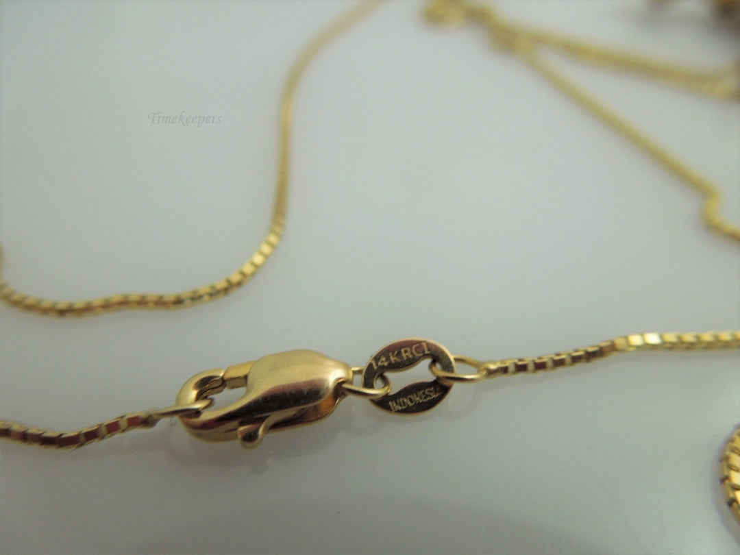 c397 Gorgeous 14kt Yellow Gold 20" Long Box Chain and Purple Stone Cross