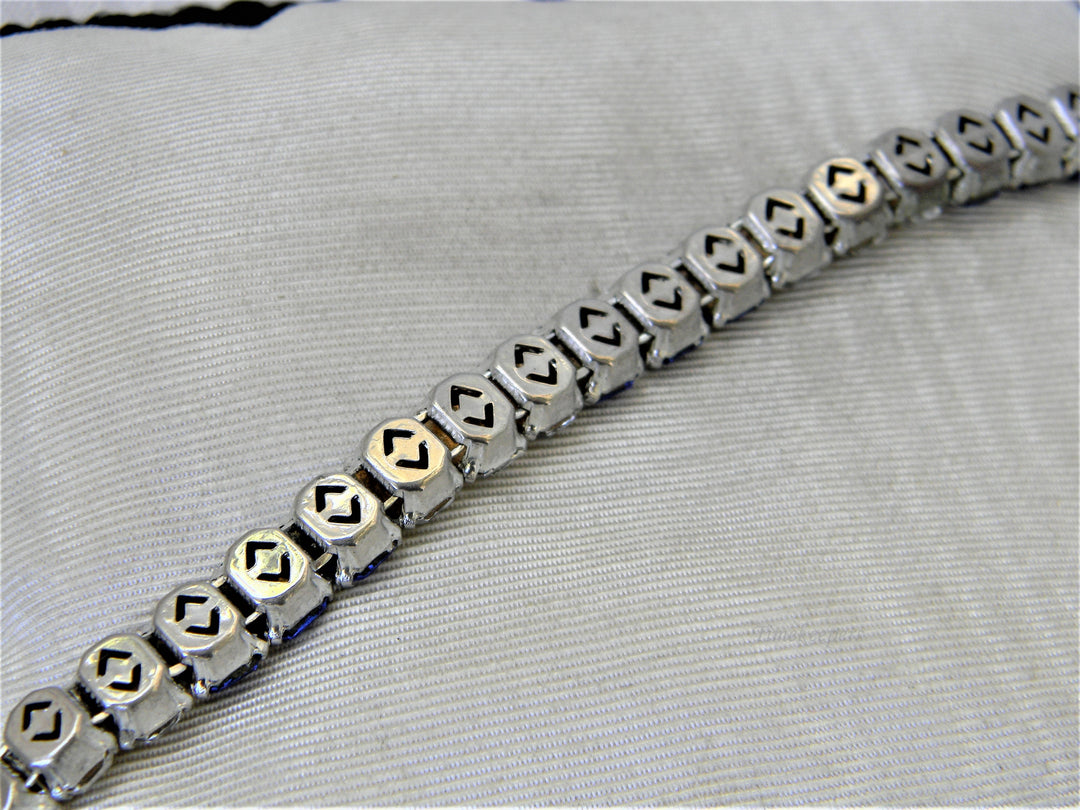j357 Stunning Vintage Silver Tone Bracelet with Blue &amp; Clear Stones