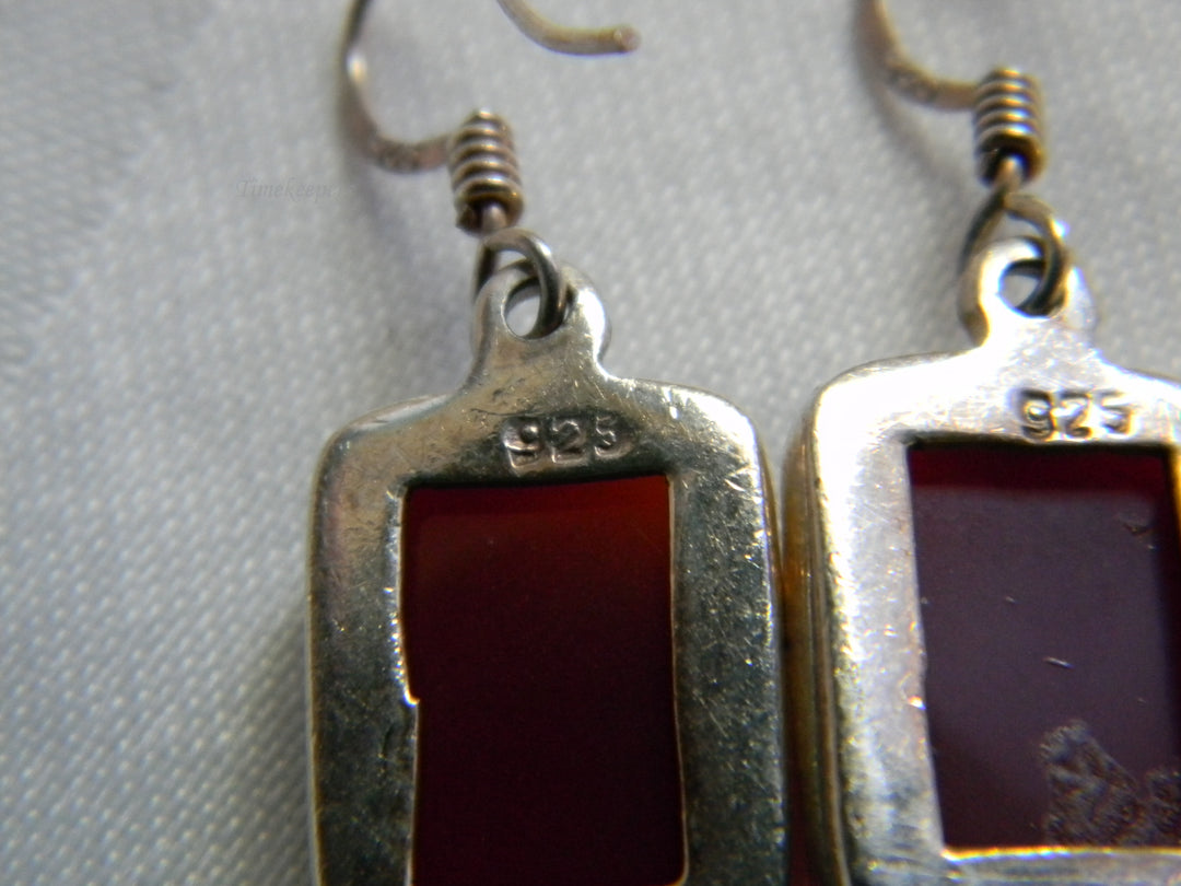 h431 Beautiful Sterling Silver Dangle Earrings with Faceted Dark Orange Stones