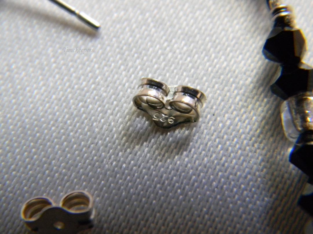 h432 Beautiful Sterling Silver Dangle Beaded Earrings with Black Stones