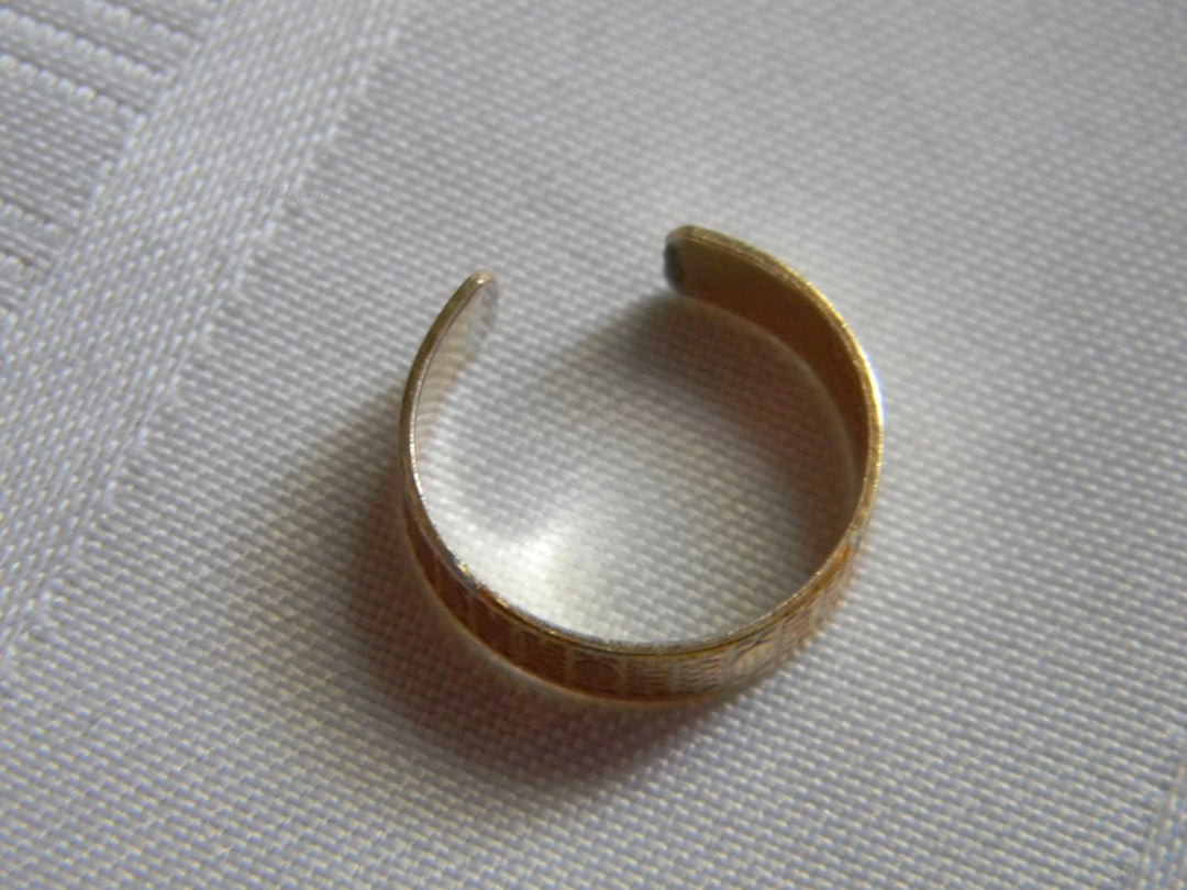 h434 Lovely Vintage Sterling Silver Toe Ring with Gold Wash (adjustable)