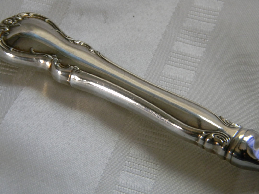 h439 Nice Vintage Towle Pie/ Cake Server Sterling Silver Handle